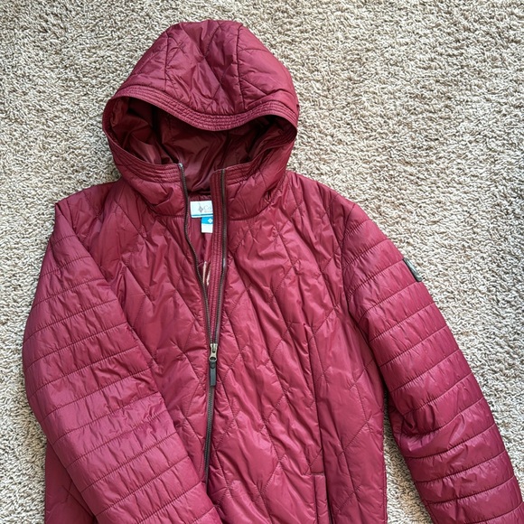 Columbia Women’s Jacket - Picture 2 of 6